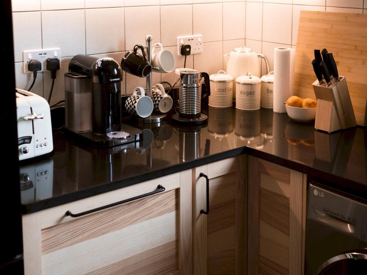Pass The Keys Cozy Two Bed Flat Near Glasgow Airport & Πέισλι Εξωτερικό φωτογραφία